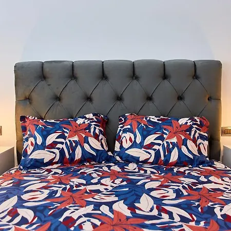 Jaz Casa Del Mar 3 아파트 마마이아